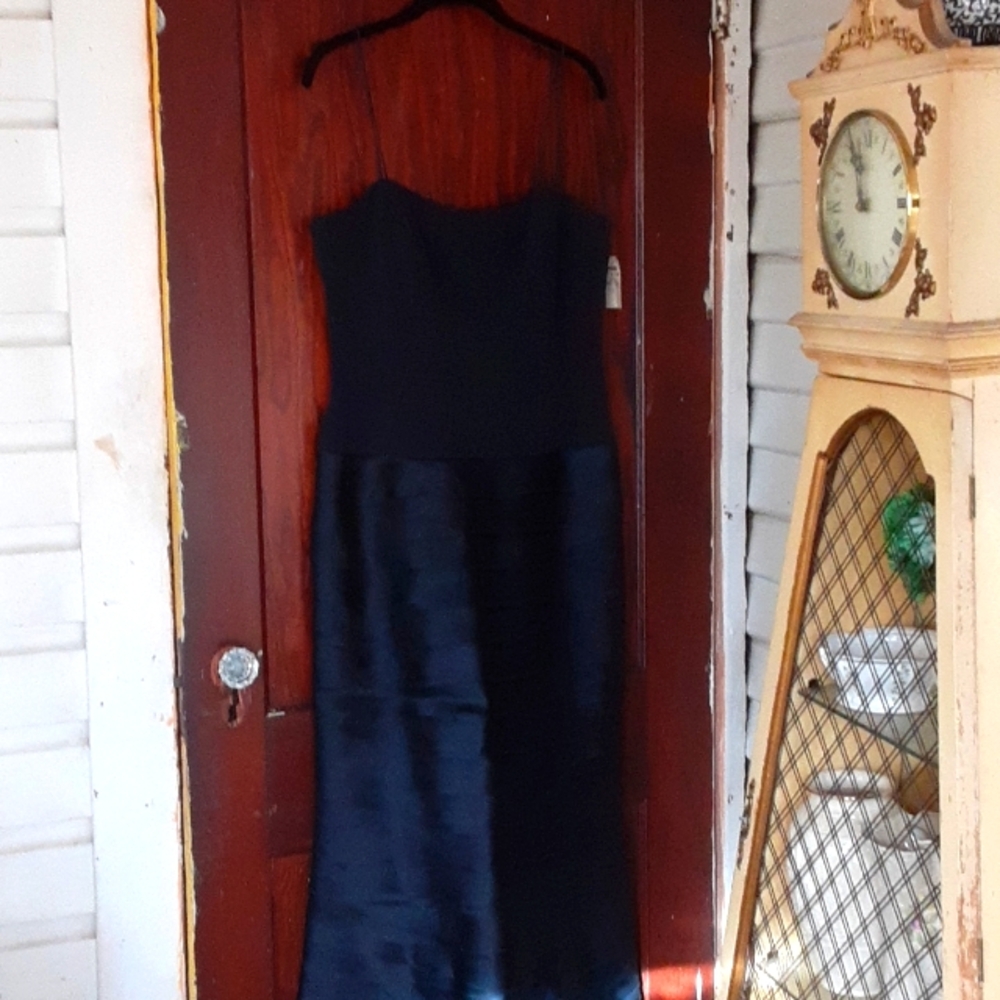 Roland Nivelais sz 12 black knit and silk evening gown NWT Bergdorf and Goodman